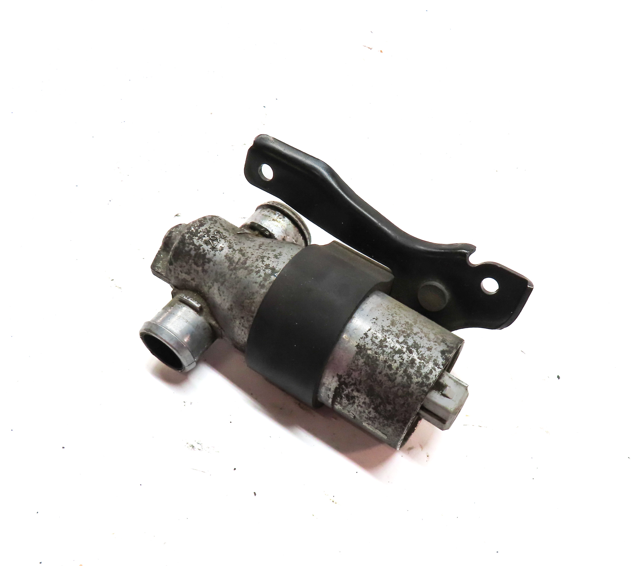 2004 BMW Z4 (E85) 3.0L (M54) ENGINE MOTOR IDLE AIR CONTROL VALVE — exact item pictured